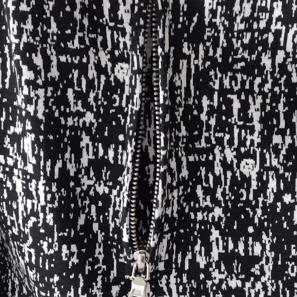 NWT Moto Jacket, Size M, Black and White - Picture 4 of 6